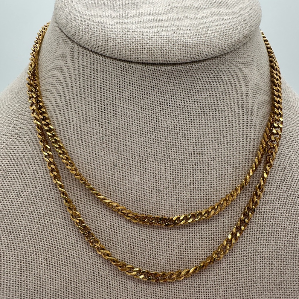 Vtg gold tone chain necklace